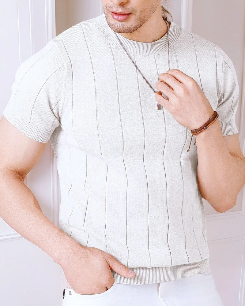 Alviro Textured Knit Short Sleeve Sweater