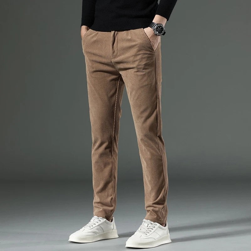 Lazari Relaxed Corduroy Tapered Pants