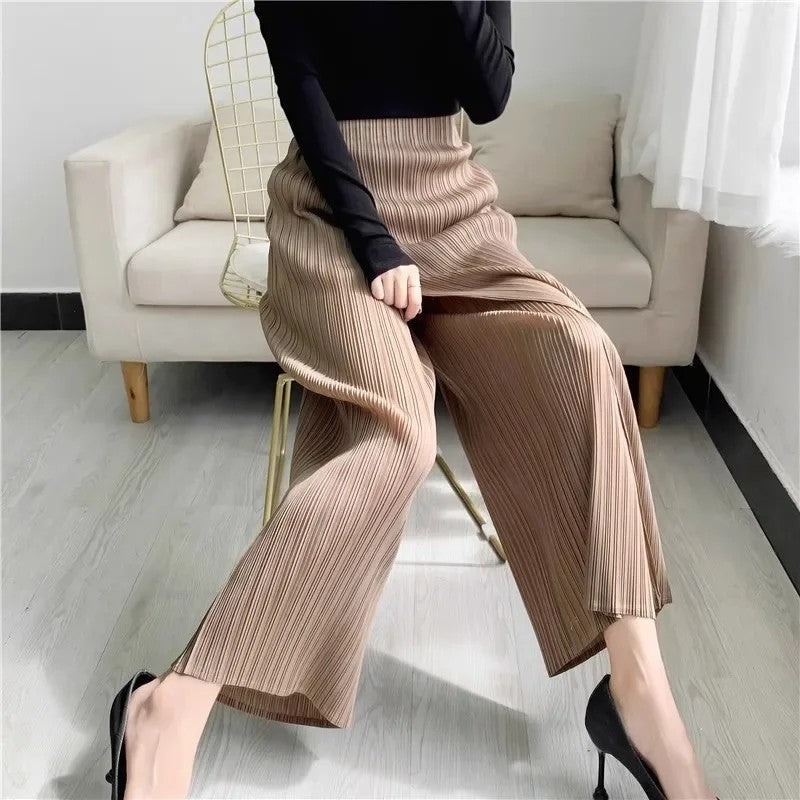 Marlowe Pleated Wide-Leg Lounge Pants