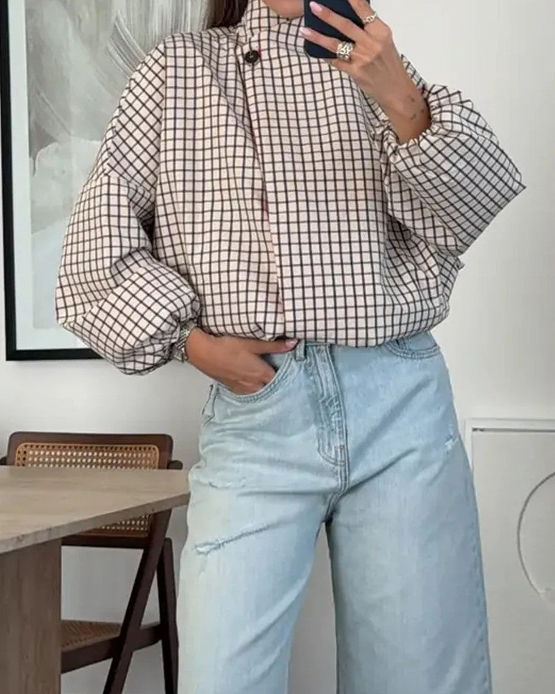 Melissa Checkered Contrast Collar Blouse