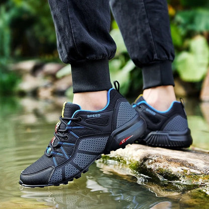 Oriel Trail Grip Running Sneakers