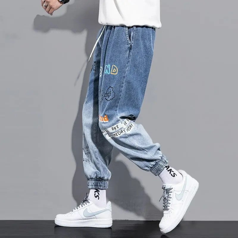 Ravino Relaxed Graphic Jogger Pants