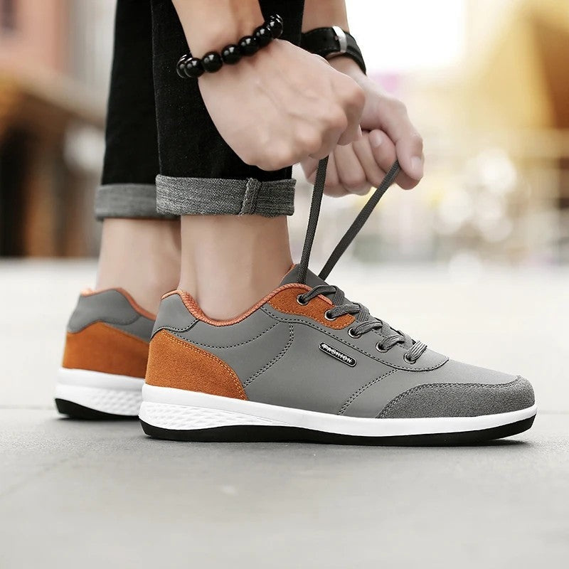 Renlo Low-Top Casual Walking Sneakers
