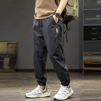 Ruvan Relaxed Tapered Jogger Pants