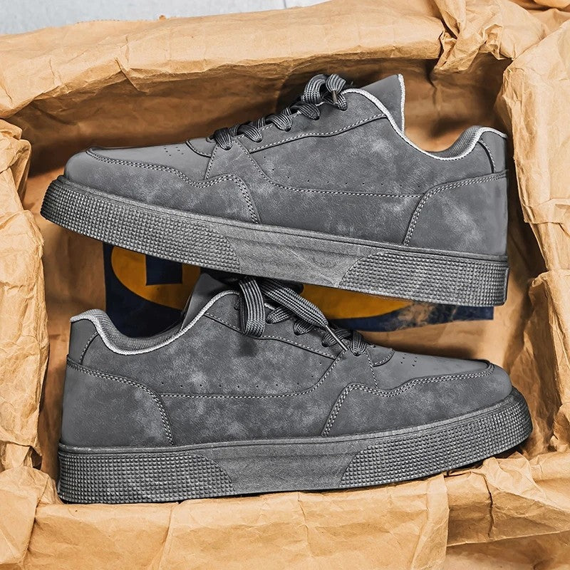 Ruvino Suede Low-Top Court Sneakers