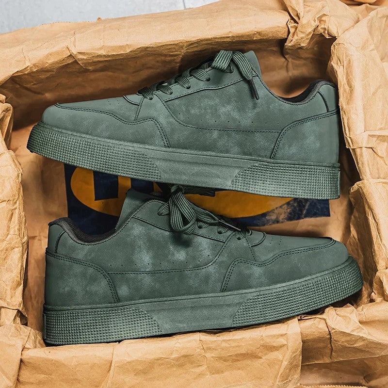 Ruvino Suede Low-Top Court Sneakers